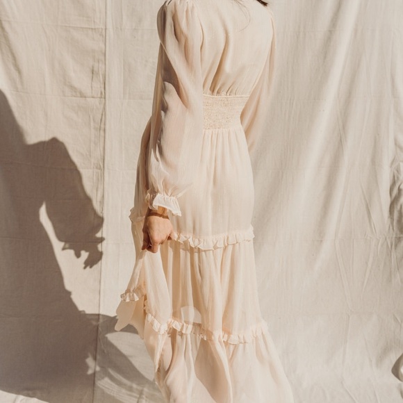 Metallic Dress. - Picture 3 of 7